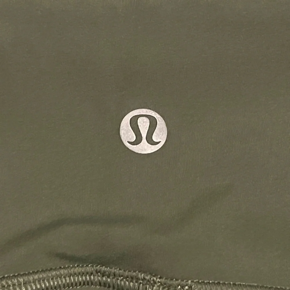 🍋 NWOT Lululemon Nulu Colour Block HR Crop 23" - Green Twill/Green Fern - Sz 8 - Picture 4 of 13